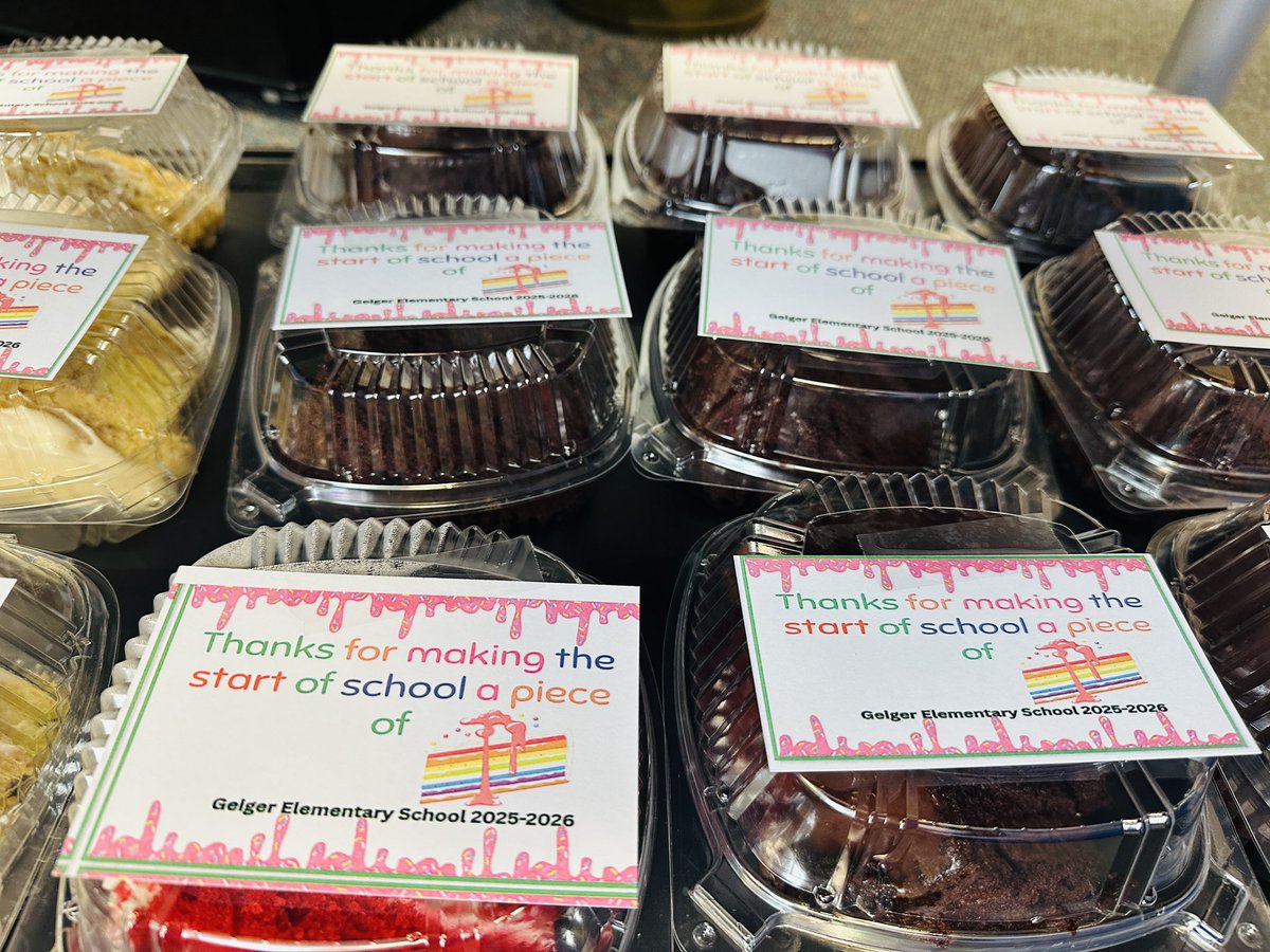 Gscott_GES's tweet photo. 🍰 The start of the school year has truly been a piece of cake thanks to the amazing educators I have the privilege of serving at Geiger Elementary!📚 Your dedication, passion, and teamwork make all the difference.💚 I hope each educator enjoyed their well deserved piece of cake! https://t.co/UHaE9U7ut8
