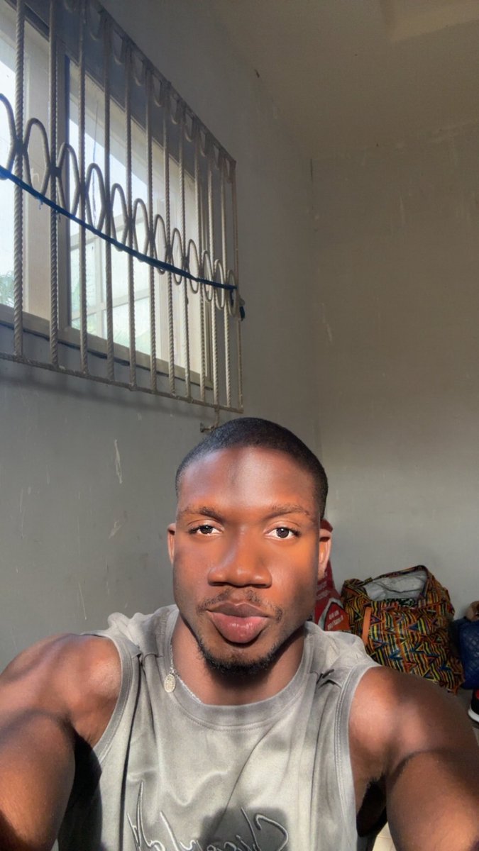 I hate me a low cut 😭