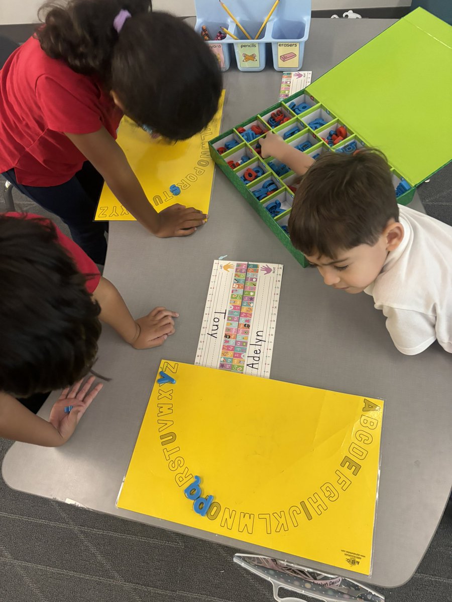 Ms. Mac🤍✏️ tweet media