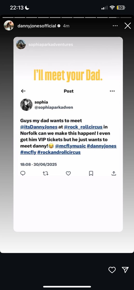 sunflowerinvol6's tweet photo. guys i want to meet @mcflyharry at busted vs mcfly can we make this happen! I even have pit tickets for 5 shows but I just want to meet harry! 😂 @mcflymusic #harryjudd #mcfly #bustedvsmcfly https://t.co/yH55JujpCY