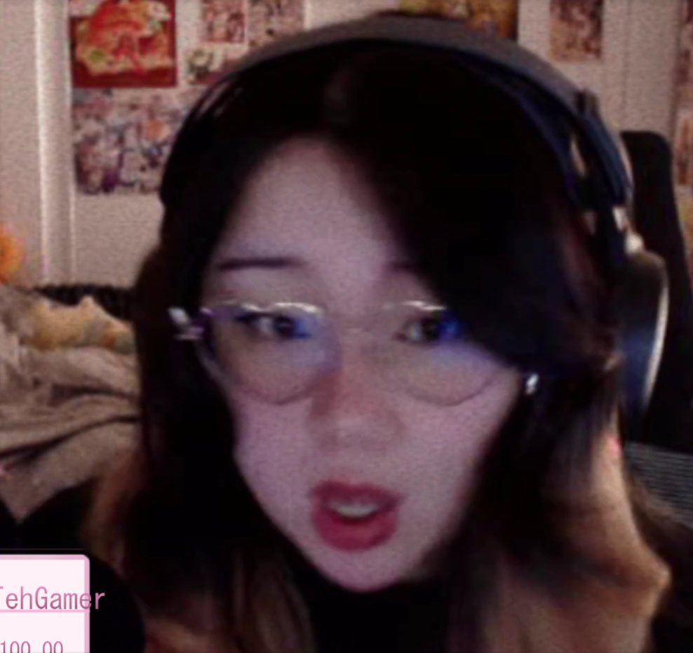 GUMI :3c tweet media