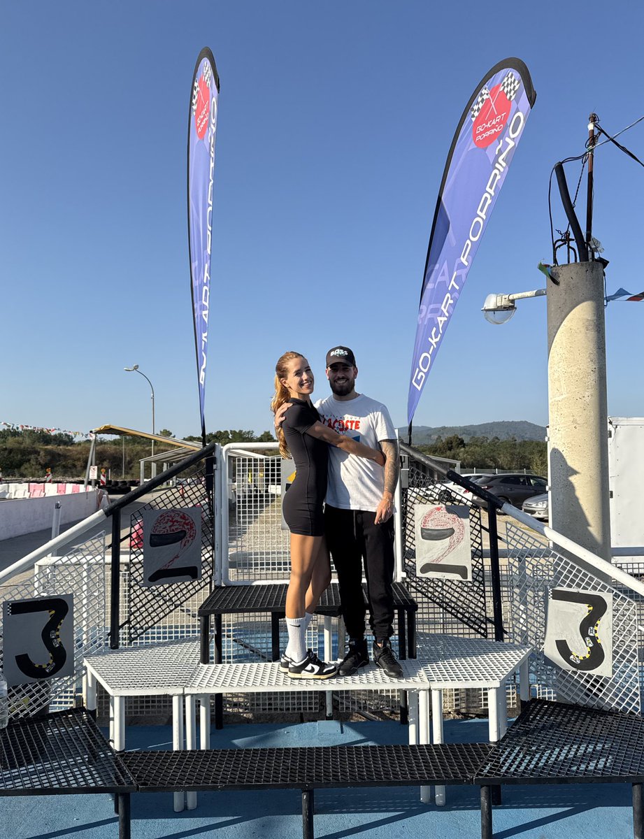 Went racing with the boys and our girls! Guess who won 🏆🏆 She won the girls race too 😍