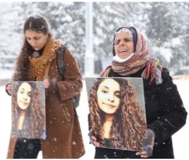 Tam 5 yıl 8 ay oldu Gülistan Doku hala kayıp! 
Sormaya devam edeceğiz. 
 #GülistanınkemikleriNerede
