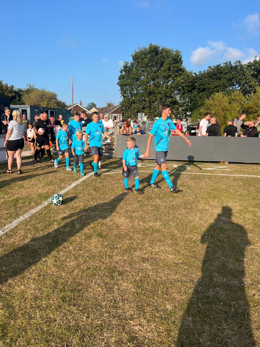 NFAFootball_'s tweet photo. 𝗙𝗧 𝗥𝗲𝘀𝘂𝗹𝘁 

𝗡𝗙𝗔 𝟮-𝟮 𝗣𝗿𝗲𝘀𝘁𝗮𝘁𝘆𝗻 𝗧𝗼𝘄𝗻

A late equaliser from the visitors sees both teams come away with point a piece. @ptfcseasiders 

A brilliant evening for local football though with 432 in attendance 👏🏻 @ArdalNorthern 

#WeAreNFA #OurCommunity 🏴󠁧󠁢󠁷󠁬󠁳󠁿🩵🩶 https://t.co/DyiiTPd97K