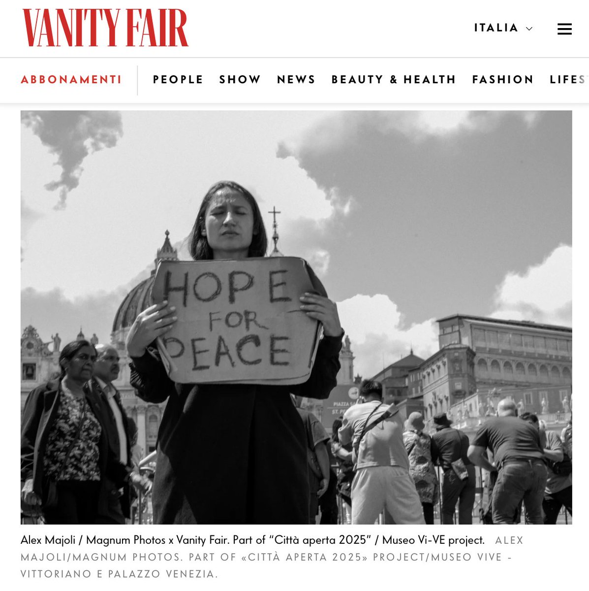 YonaTukuser's tweet photo. #HopeForPeace via #Italy 09.05.2025 
@VanityFairItalia @marchettisimone @VanityFair 
Photo/ @AlexMajoli  #PEACE

https://t.co/Y035697YQW https://t.co/4DZZAEWw7I