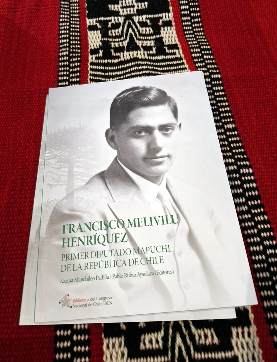 El bello libro sobre Francisco Melivilu (1895-1932) fue editado por la <a href="/bcnchile/">Biblioteca del Congreso Nacional de Chile</a> y reúne textos sobre la vida y obra del joven abogado y parlamentario mapuche. Tres somos los autores, aquí el PDF para descarga gratuita 👇🏽
bcn.cl/portal/publica…