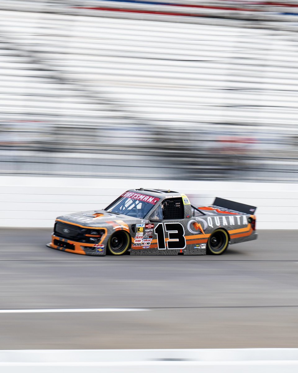 Good starting spot rolling off 8th tonight! Ready to make our last push into the playoffs. 💪