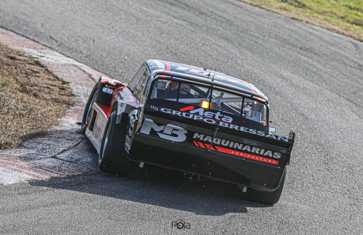 Manuborgertok tweet media