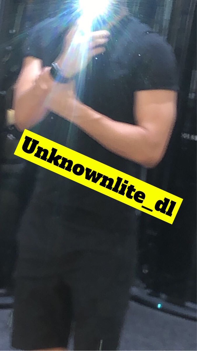 unknownlite_dl's tweet photo. Guys too many DM’s just tell me ur age, city and ur sc I’ll add u https://t.co/ZMwZlzccHE
