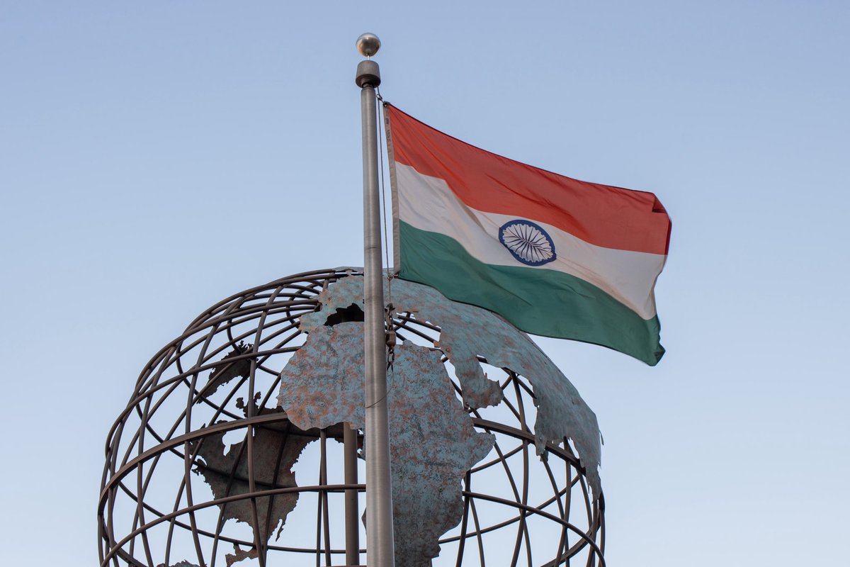 Celebrating India’s Independence Day! 🇮🇳

It was a joy to join the Indian Students Association this morning for a flag-raising in honor of India’s rich history and traditions.

#GloballyOrange