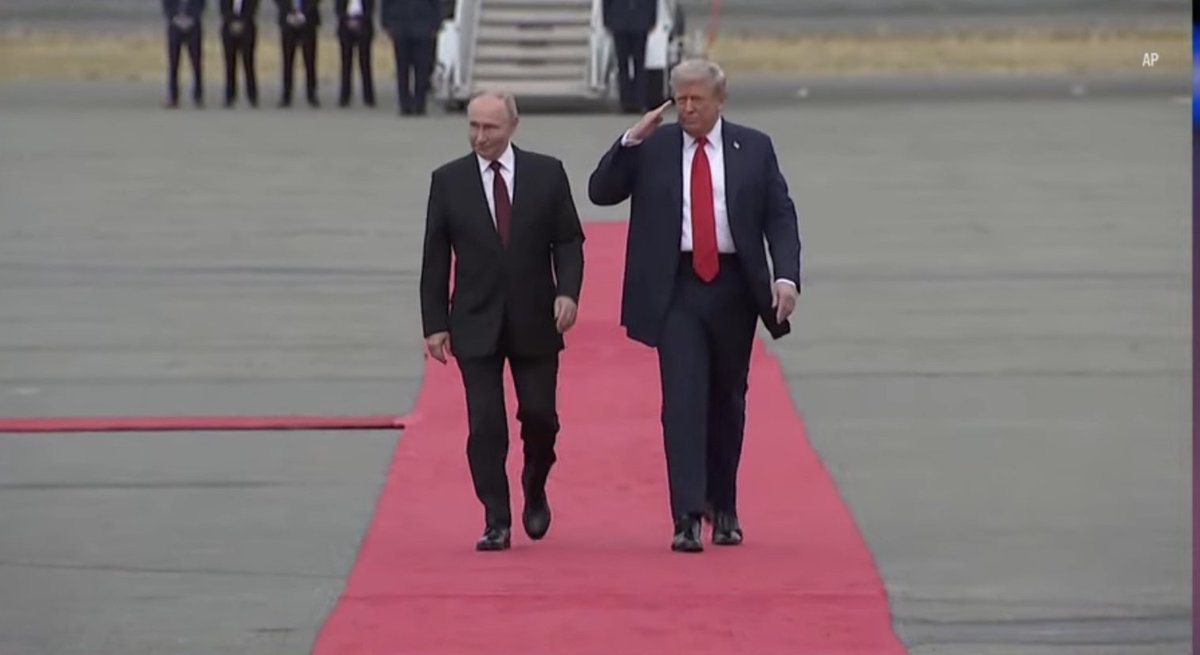 Lūk kā Tramps tiekas ar taisnības cīnītāju un lūk kā - ar agresoru un kara noziedznieku