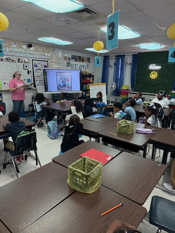 We_Are_Foster's tweet photo. The school year is off to a great start! The building is full of wonderful energy! https://t.co/s2Sro4BtLs