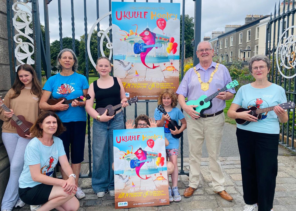 Ukulele Hooley tweet media