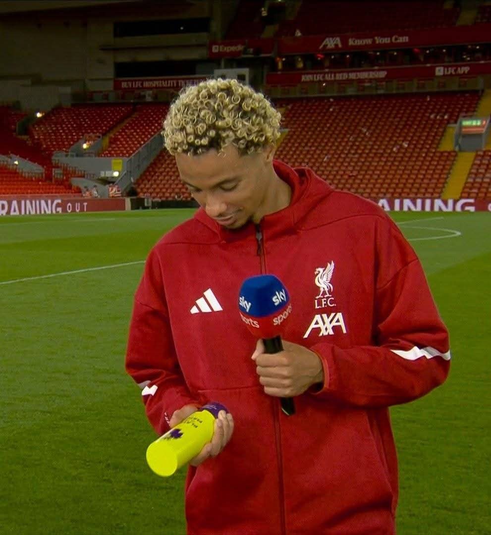 oltsport_'s tweet photo. Awesome debut for Hugo Ekitike at Anfield. 

🥇— ⚽️ First Premier league goal of the season 
🥇— 🅰️ First Premier League assist debut  
🥇— 🏆 First Premier League MOTM award of the Season 

#LIVBOU || #PremierLeagueWithOltSports https://t.co/8Ib4rtN3ir