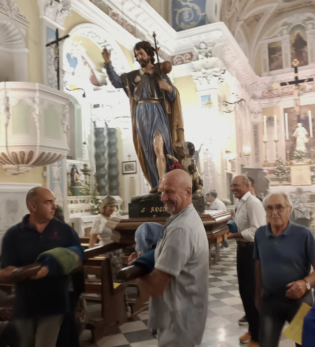 DavidGaltier's tweet image. 🇮🇹 Ce 15 août, Villaviani (Imperia) célèbre l’Assomption ✝️ &amp;amp; San Rocco – un moment fort de foi et de tradition 🙏
Les cloches résonnent, les statues sont portées avec fierté 💪
Bravo à la Proloco pour l’organisation impeccable 👏
#Assunta #SanRocco #Villaviani #LaMiaLiguria