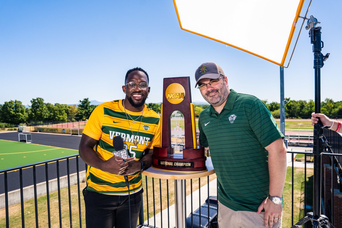 Nich Hall tweet media