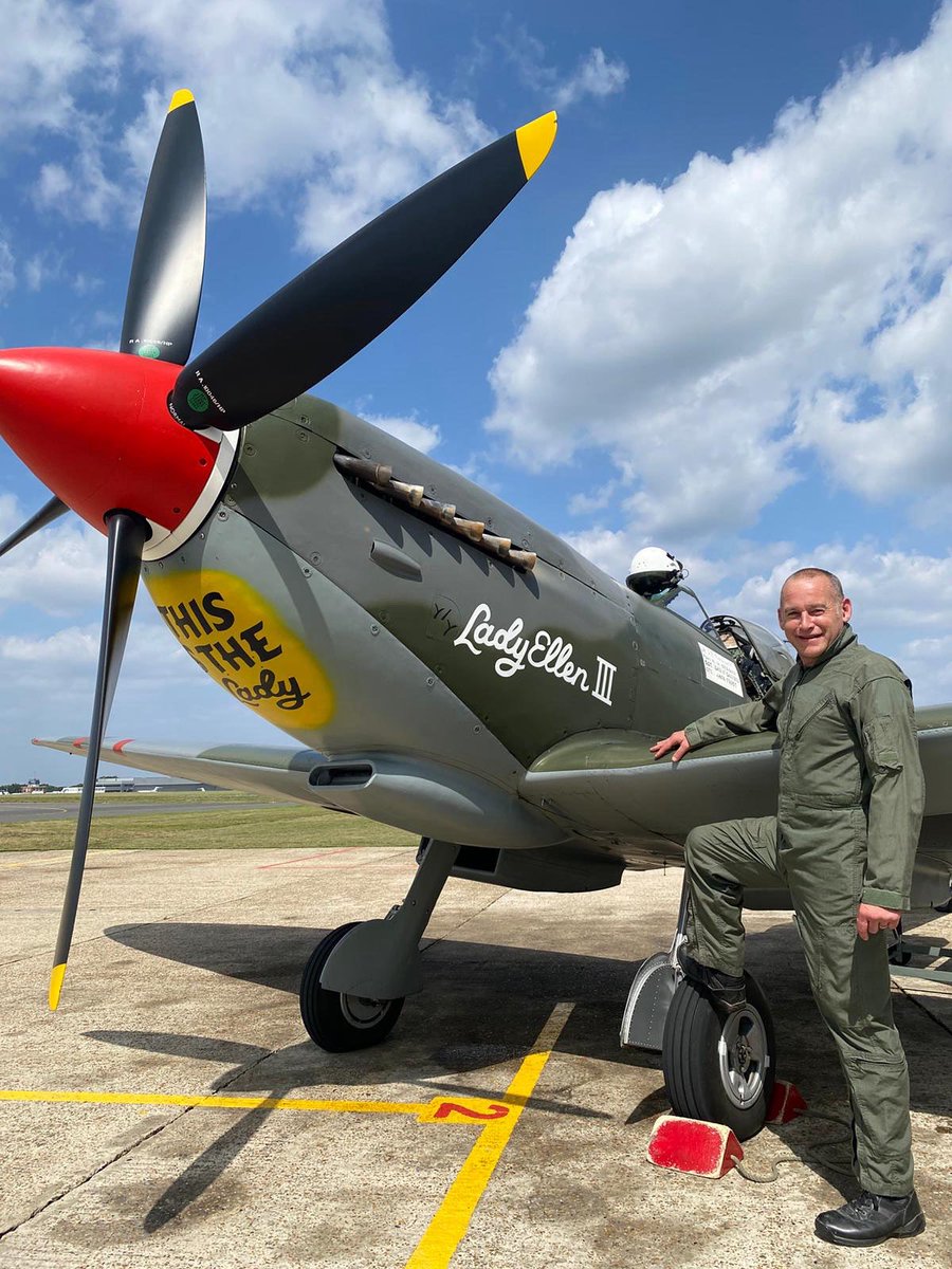 MattTheSpread's tweet photo. Had a fucking amazing Sunday last weekend, belated 50th. I flew in and flew (briefly) a Spitfire Mk VIII. Amazing! 😳😲 https://t.co/KTmcFTTWJ5