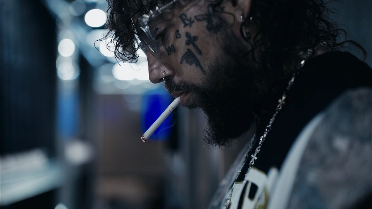 whiskeyaston's tweet photo. Scrim looks so fucking good bruh 😭 https://t.co/w8WTLFfkiI