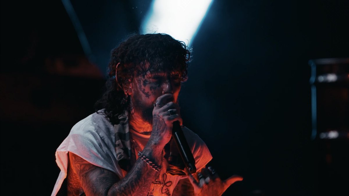 Scrim looks so fucking good bruh 😭