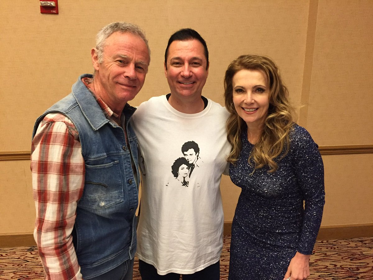 valleymike07's tweet photo. I don’t have the words to describe how sad I am at this loss. Tristan brought me so much enjoyment over the years as Robert Scorpio &amp; as Robert &amp; Holly with Emma Samms. This is a devastating loss and my prayers go out to his family, friends and everyone who loved him. #RIPTristan https://t.co/53c1UIhho9