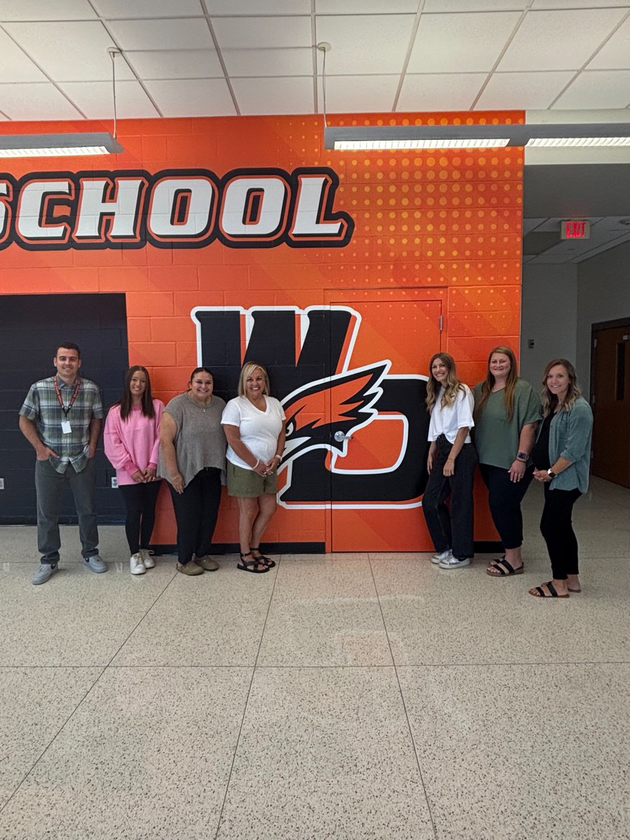 West Delaware is excited to welcome new staff for 2025-26! 🍎

⭐️ Gabe Schmidt, HS Business
⭐️ Mia Jackson, MS Special Ed
⭐️ Olinca Padierna, HS Spanish
⭐️ Sara Finzel, MS Special Ed
⭐️ Sydney Durbin, MS Special Ed
⭐️ Emily Krapfl, Elem Social Worker
⭐️ Karli Herman, 7th grade ✨