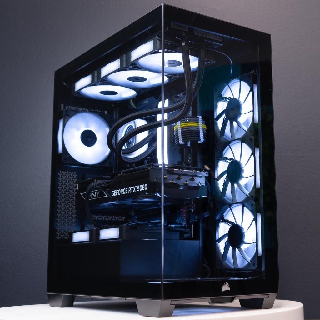 AlexanderPCS's tweet image. Ready to ship and built to dominate — AMD Ryzen 7 9800X3D, RTX 5080, 64GB DDR5, 2TB NVMe, and premium Corsair iCUE RGB components. Backed by our lifetime warranty. Available now.

#GamingPC #CustomPC #RTX5080 #Ryzen7 #PCGaming #PCBuilds #HighEndPC #ReadyToShip #AlexanderPCs