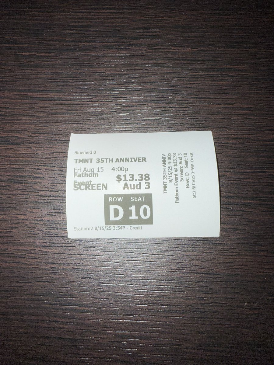 Freezeblast85's tweet photo. Teenage Mutant Ninja Turtles 35th Anniversary very first showing!!!! 😍👍🏻🐢💙❤️💜🧡🎥🎞️🎬🎟️ https://t.co/FjRNfhpBHQ