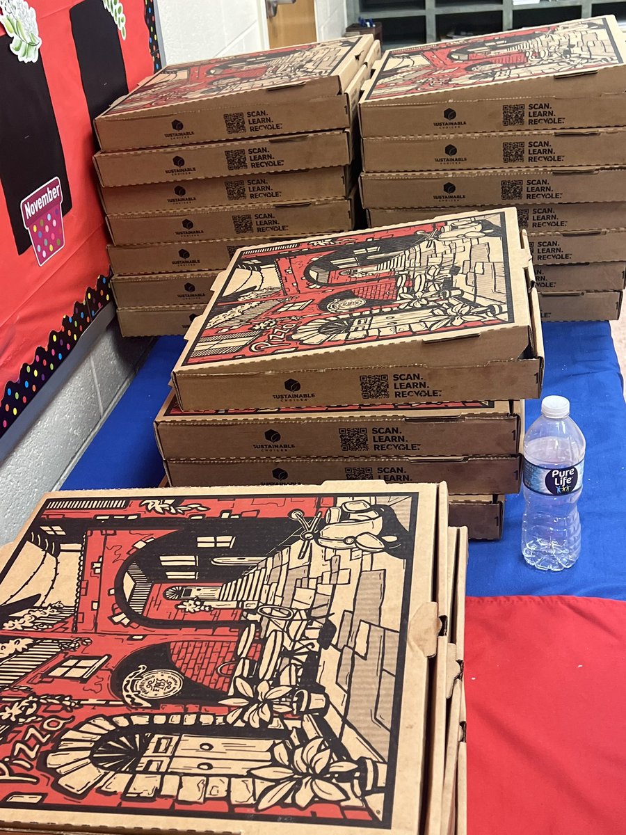 🍕 Thanks NY Pizza &amp; Pasta! Veterans Memorial Elementary School staff enjoyed delicious pizzas for lunch today! 🍕