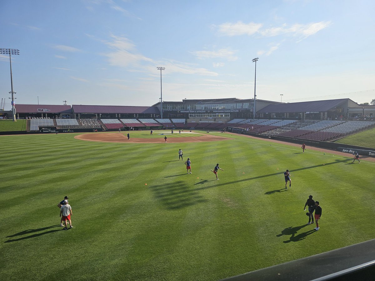 Chris Mehring (@cmehring) on Twitter photo Game 4 for the <a href="/TimberRattlers/">Wisconsin Timber Rattlers</a> against Great Lakes. Details: milb.com/wisconsin/team…
📻: AM1280, WNAM at 6:20pm
📺: tv-32 at 6:30pm
First Pitch: 6:40pm Game 4 for the <a href="/TimberRattlers/">Wisconsin Timber Rattlers</a> against Great Lakes. Details: milb.com/wisconsin/team…
📻: AM1280, WNAM at 6:20pm
📺: tv-32 at 6:30pm
First Pitch: 6:40pm