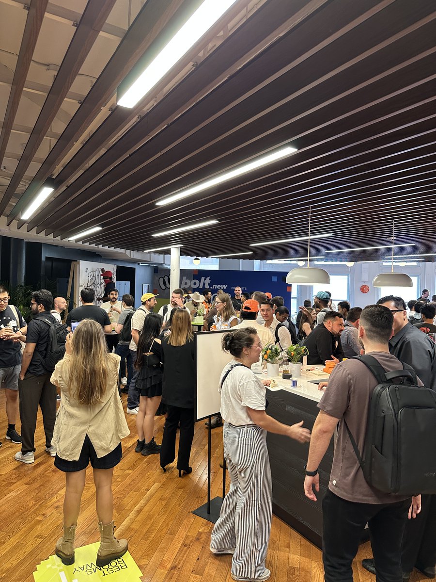 POWER HOUR KICKOFF! 

Shout out to <a href="/brexHQ/">Brex</a> for making this happen! 🚀