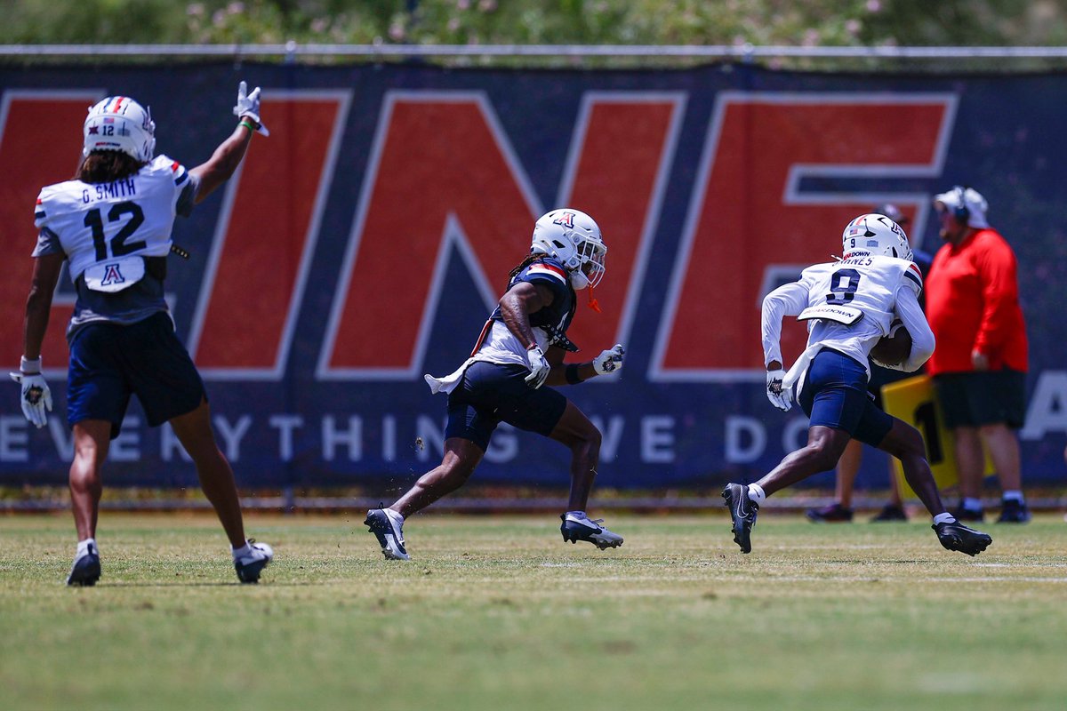 AydenGarnes1's tweet image. Blessed.. #BearDown