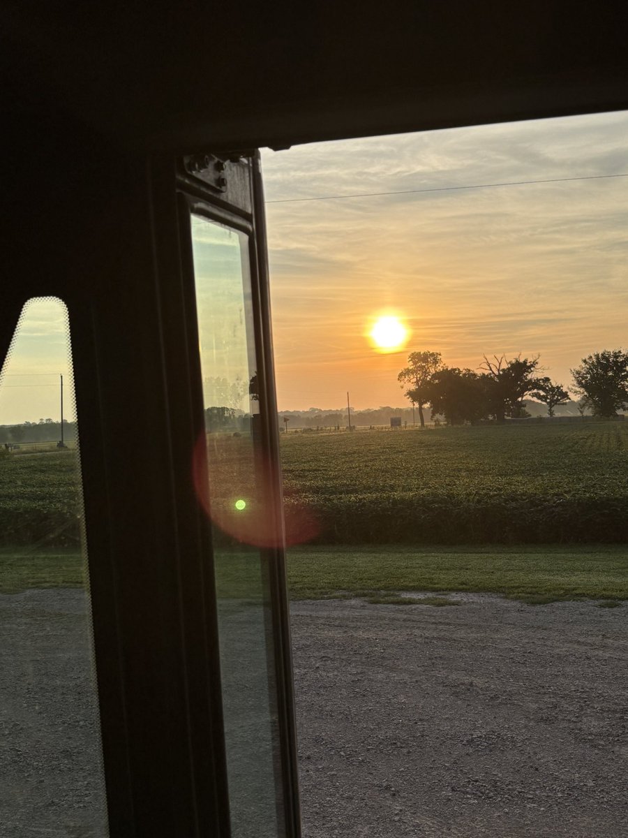 ChrisKirk__OC's tweet photo. Back to School Pics! I left early for my  morning bus route so I couldn’t get in the picture. 😢😁 Here’s to a great year! 
Chris - Year 26
Jessi - Year 25
Brody - Junior https://t.co/LdjSP9aTXd