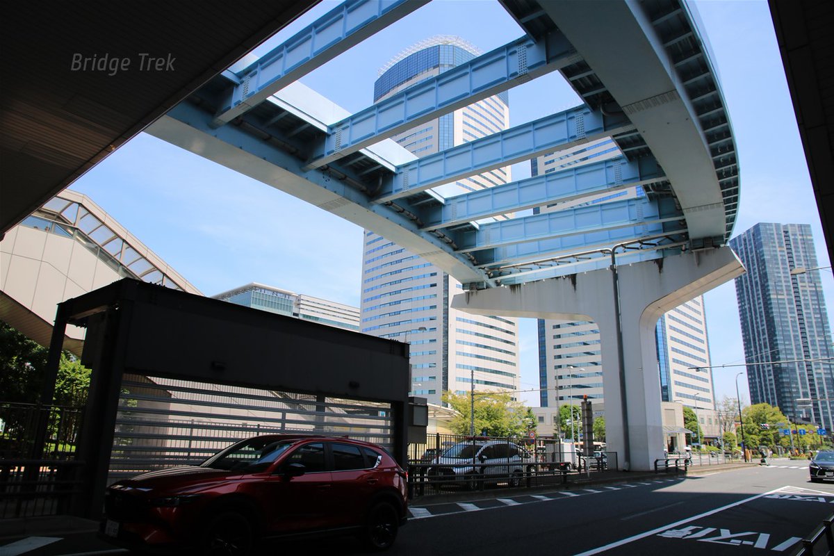 japan_bridge's tweet photo. 未成線の橋いろいろ https://t.co/zvfqERT5kg