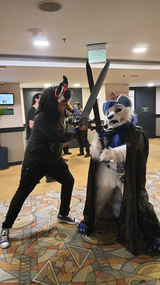 Sword fight!
With Hachiko