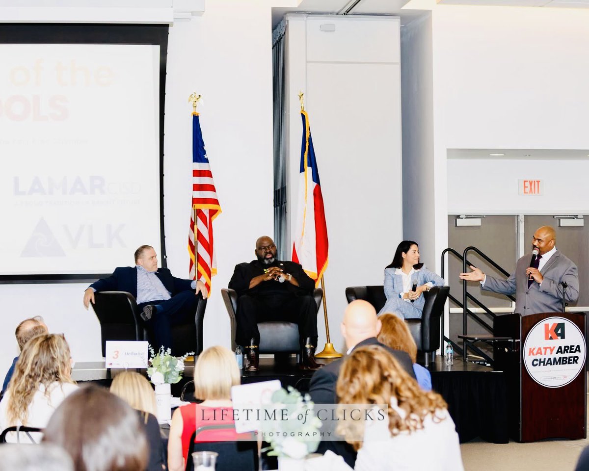 DrRLong3's tweet photo. Honored to serve as Moderator &amp; MC for the @KatyAreaChamber #StateOfTheSchools luncheon! 🌟 Superintendents from @KatyISD, @LamarCISD &amp; @RoyalISD shared student successes, future goals &amp; the power of local leadership. 💪 More: https://t.co/nnnj9VeGJ5 https://t.co/vGgi16AzVb