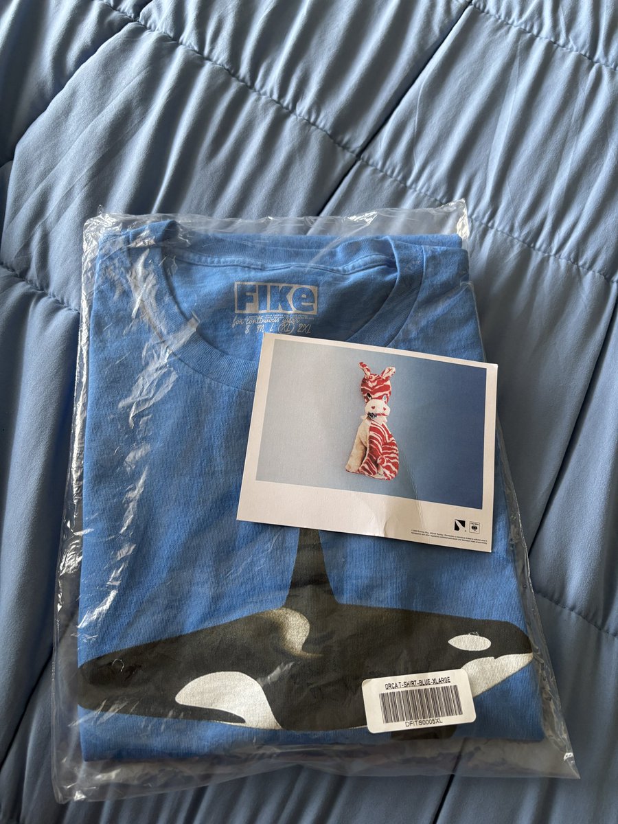 Fire the Dominic FIKE merch came in 😎😎 w postcard