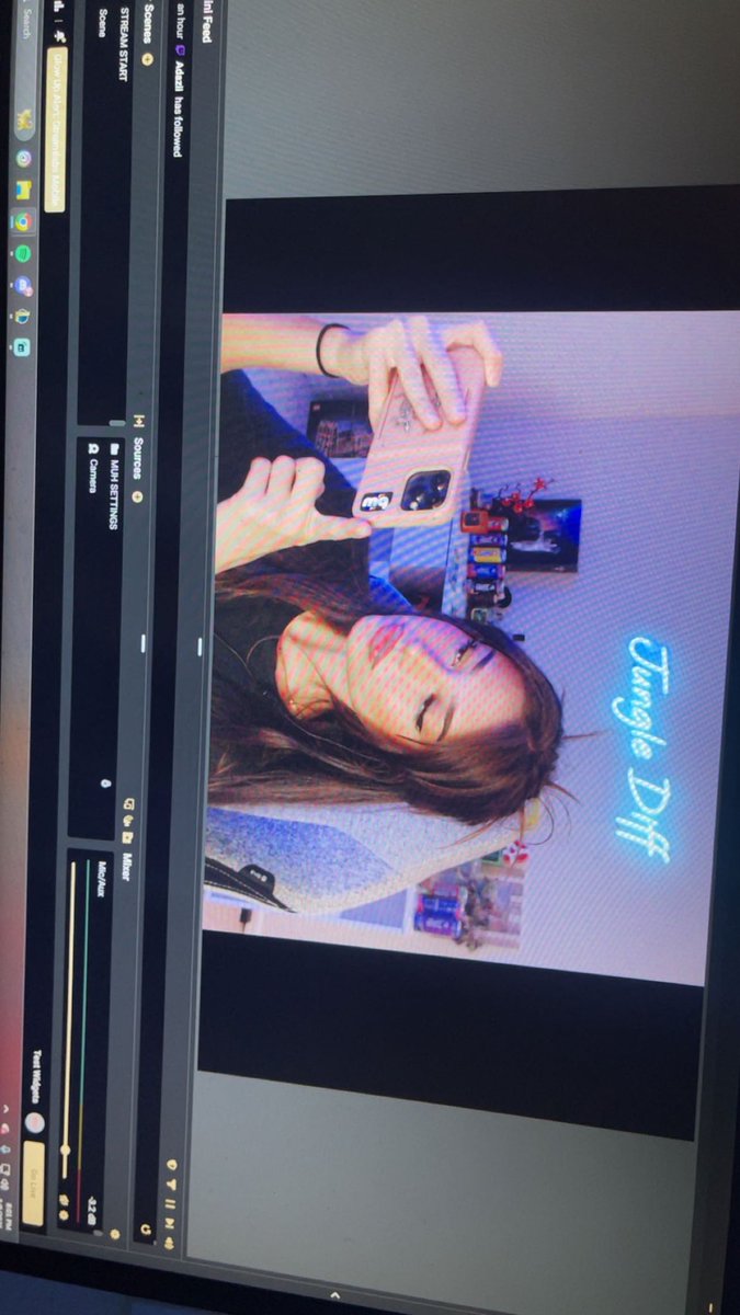 im streaming. come. now.