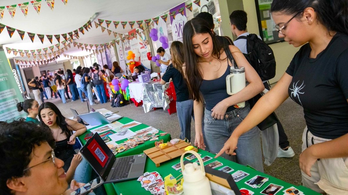 #UninorteNoticias | Estudiantes descubren y fortalecen durante dos días su vínculo con la vida universitaria.

Conocieron de cerca los grupos estudiantiles, actividades extracurriculares, servicios de apoyo académico y el programa de enlace pregrado-posgrado que la universidad