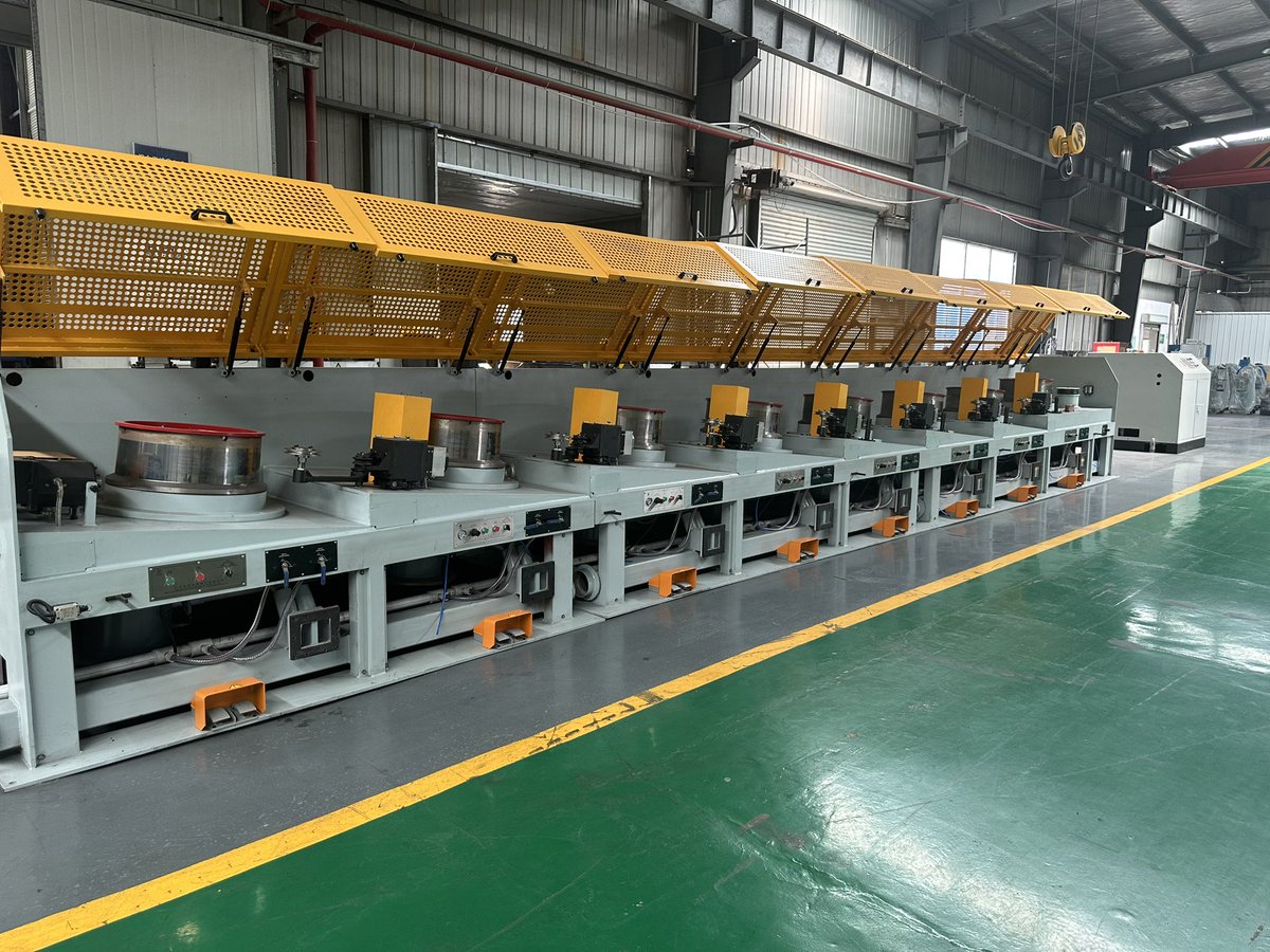 frankdrawm's tweet image. frank sang, thanks friend Pay attention to me. #wiredrawingmachine #wiredrawing