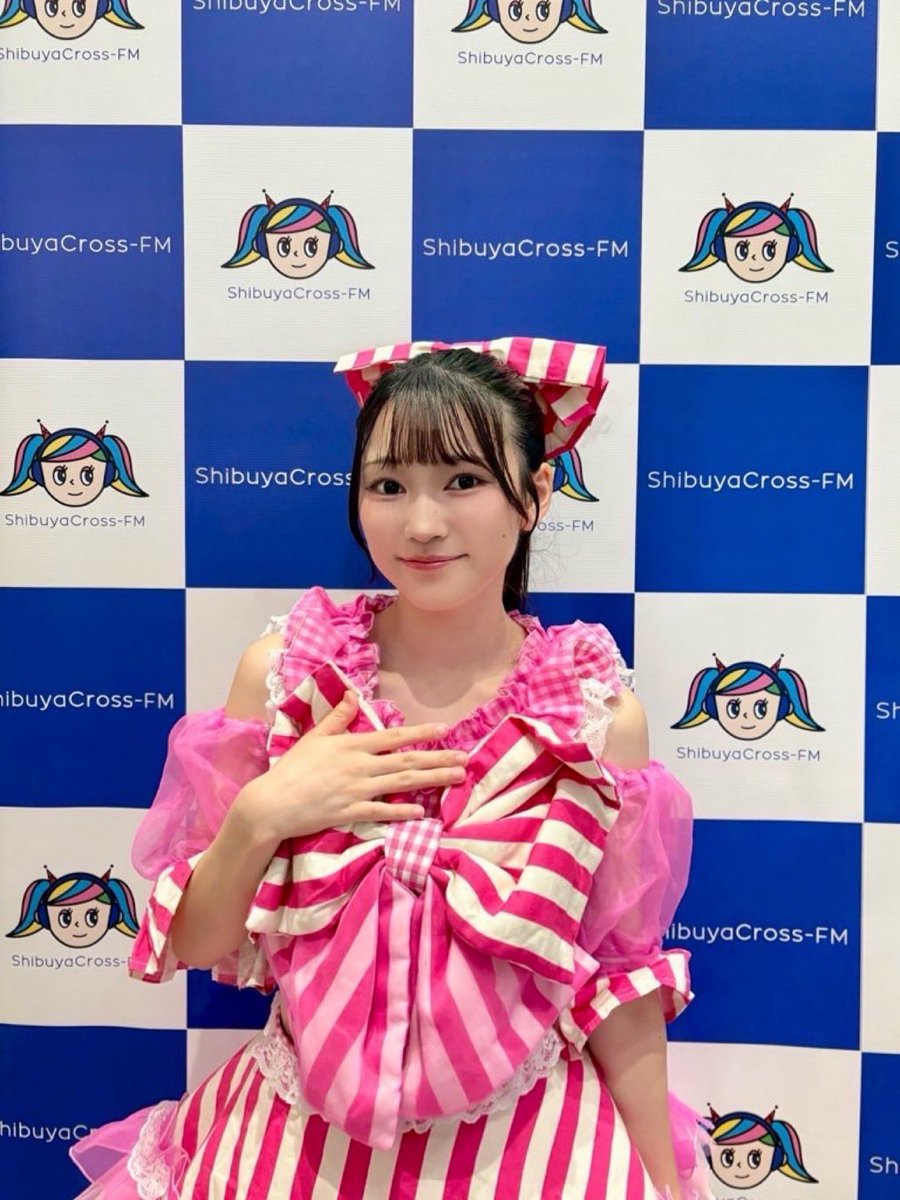 (再掲)🙇‍♀️

昨日 #渋谷クロスFM さんで遠藤のぞみさんのラジオ
HAPPY HOUR☆FRIDAY に出演させていただきました🩷

ラジオ始めてて緊張でした๐·°(৹˃ᗝ˂৹)°·๐
でも念願のラジオ出演すっっごく楽しかったです！

会いに来てくださった方、聴いてくださった方みんなありがとうございました‼️

#のぞはぴ