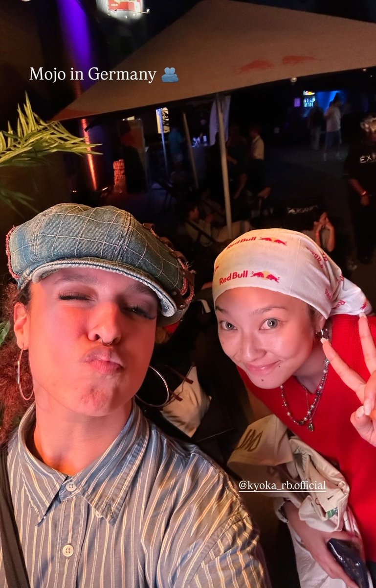 st4rfromhe4ven's tweet photo. OMG YASHHHHHHHH

Kyoka and marlee reunion!!!💚🧡 https://t.co/3y2HKgVSNe