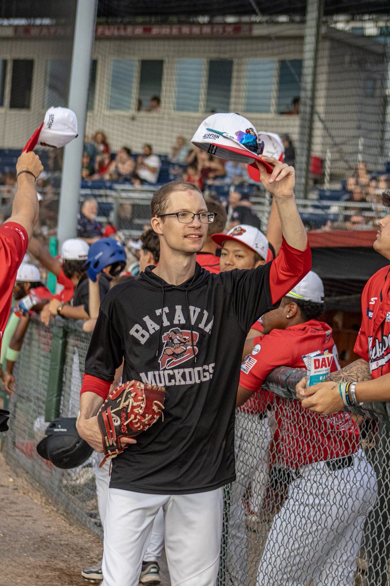 Mosey_29's tweet photo. Celebrating 5️⃣ Years as Clubhouse Manager for the @BataviaMuckdogs in the Perfect Game Collegiate Baseball League @PGCBLbaseball ! 🐶⚾️ https://t.co/6q7QhCYsCO