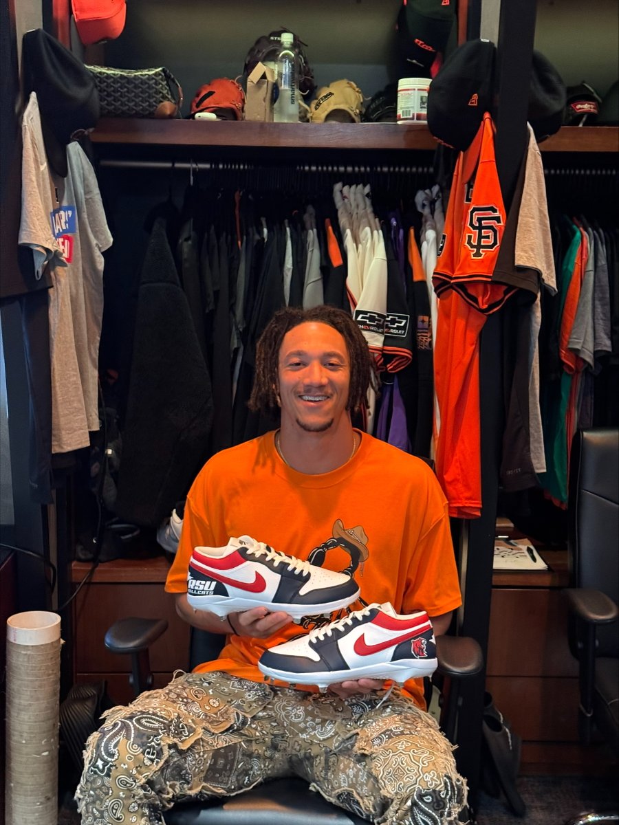 Repping the Hillcats in The Show 🐾⚾️

A huge shout-out to former <a href="/RSUBaseball/">RSU Baseball</a> pitcher Spencer Bivens for showcasing Rogers State this weekend at MLB Players’ Week!

#BacktotheHill