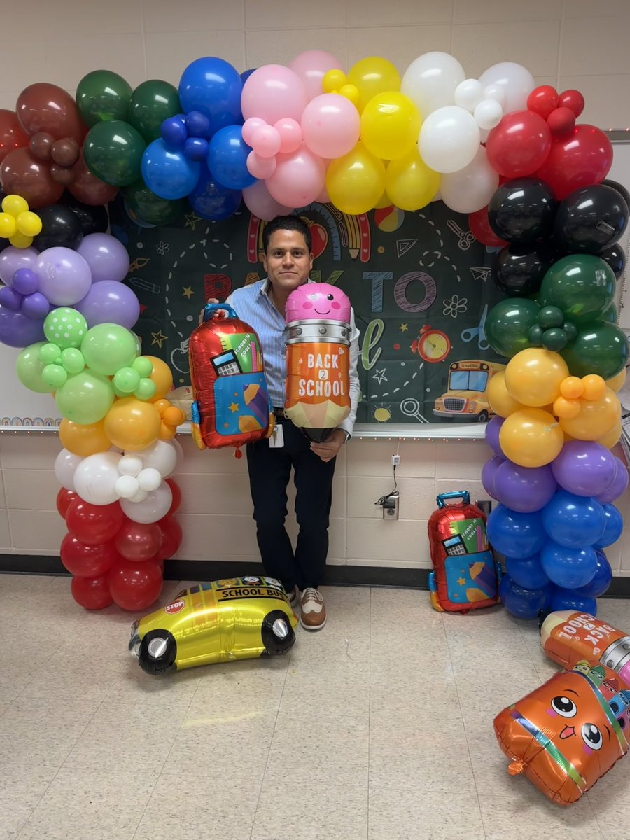 Roy Rocha tweet media