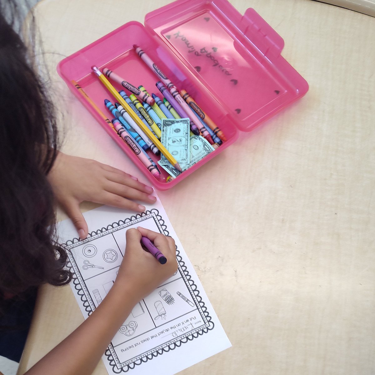 JRamirez_CES's tweet image. #FirstGrade Cobras did #fabulous work as we completed week 2 #Awesome job @Campestre_ES @J_H_McCullough #BULLDOGNATION #TeamSISD 👏👍