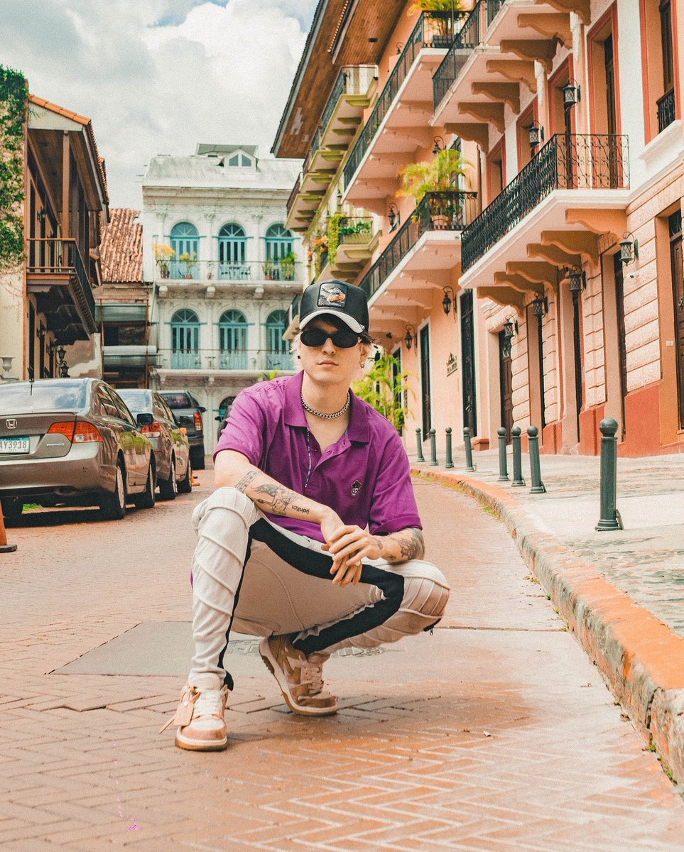 Si Queremos <a href="/christophervele/">Christopher Velez 🔺</a> en los <a href="/PremiosJuventud/">Premios Juventud</a> 

#PremiosJuventud #QUIEREME #ChrisVelezEnPJ