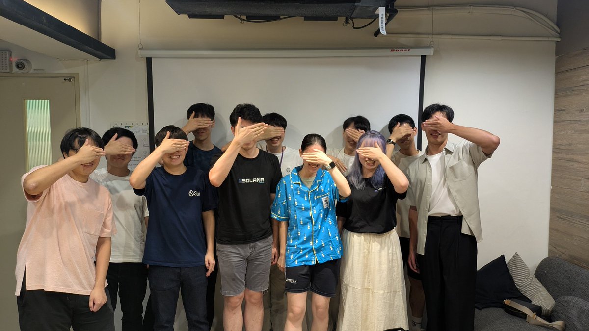 blockxight's tweet photo. THE FIRST EVER BlockXight Meetup!

We had an amazing time exchanging ideas and having fun. Together, we shared the sights we spot in the blockchain world — and learned to block the noise that keeps us from seeing the truth.

wen NEXT? https://t.co/XBX5cO8qAN