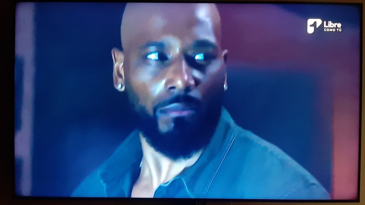 Veci, no me hagas alguna gracia conmigo que estoy dando a luz.

Jajajajaja...

#AlAire #TheRookie #Canal1 📡📺