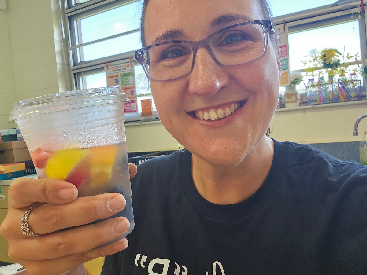 South Daytona Elem tweet media