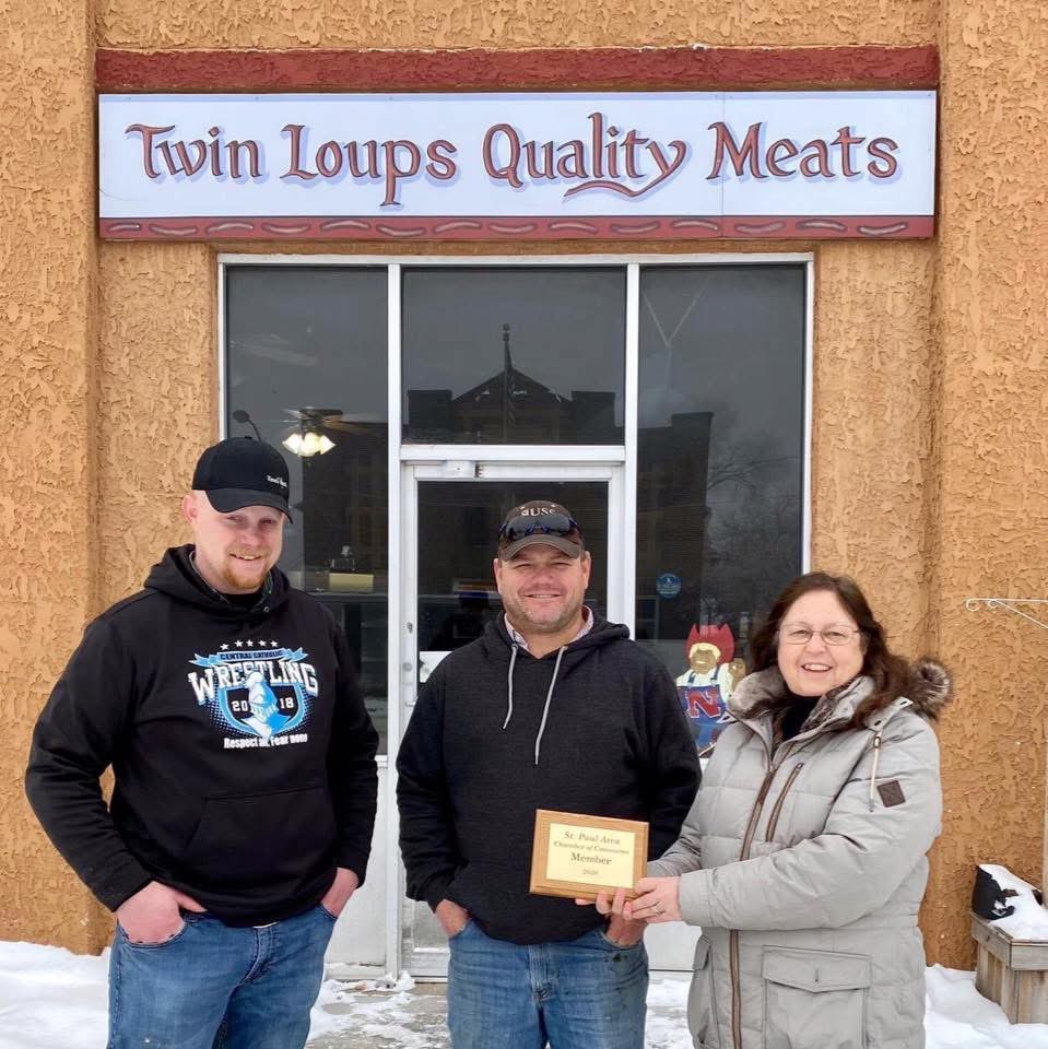 🔥 JUST LISTED: Twin Loups Beef – Burwell, NE

📍 2 small ranches + family-owned USDA meat locker
🥩 40+ years cattle feeding • 15+ years meat packing

Every steer raised for flavor. Every cut their best work.

Rancher Direct Certified℠
MAHA 🇺🇸 TwinLoupsBeef.com